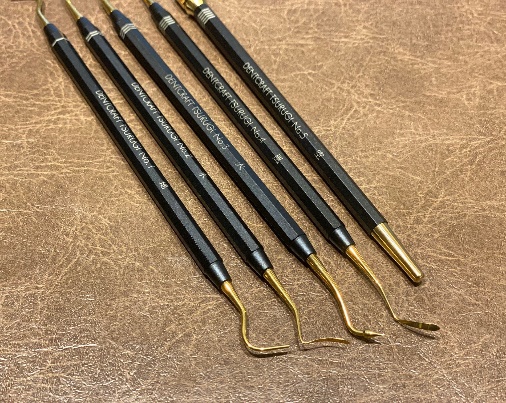 ダイレクトボンディングで使用する器具①